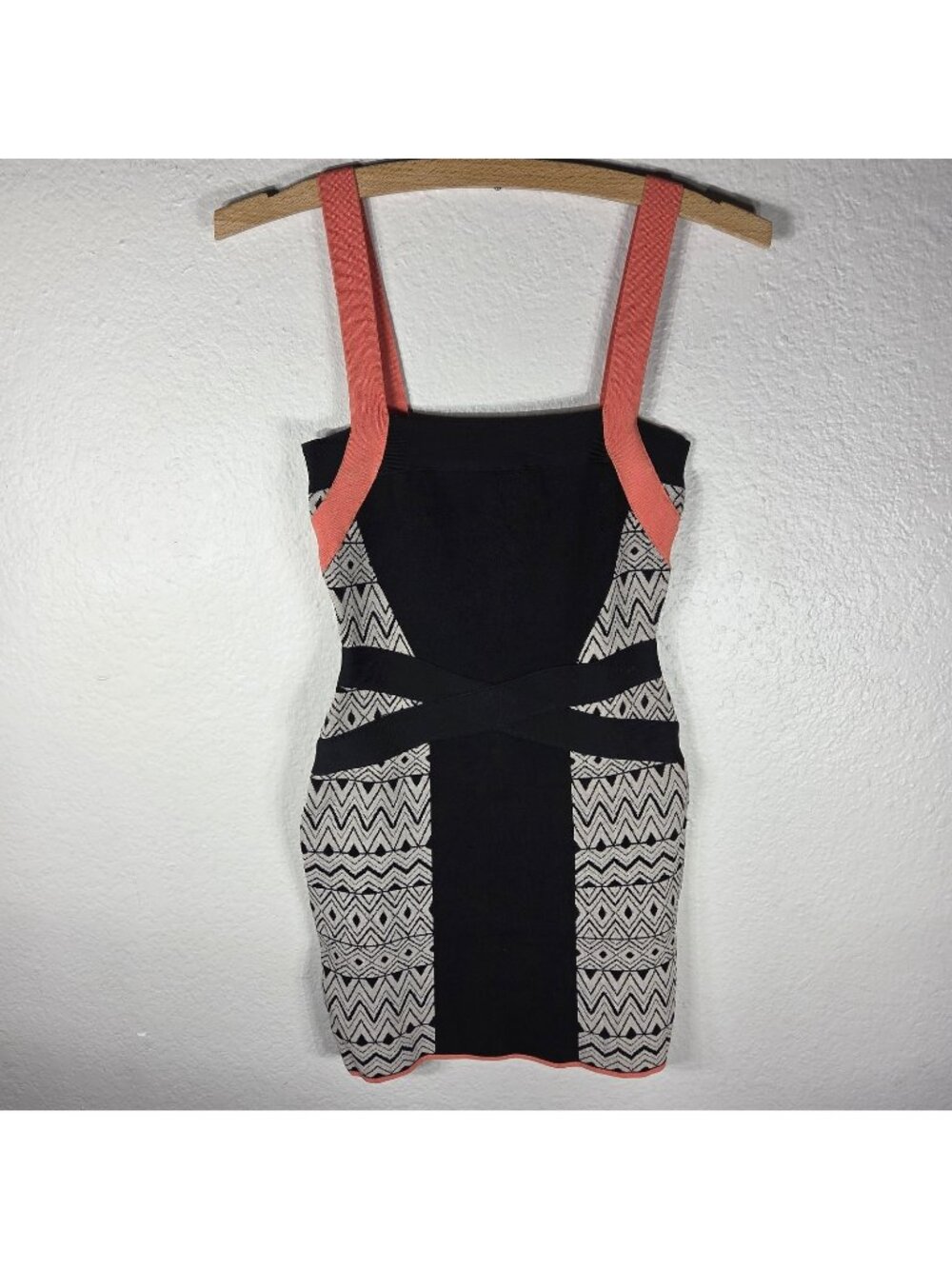 Marciano Guess Black Bandage Bodycon Mini Dress Size S Geometric Chevron Pattern